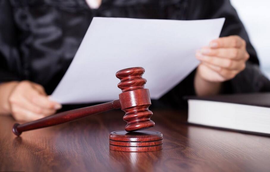 员工学历造假、严重失职、工作消极，公司解除程序不对照样要赔偿
